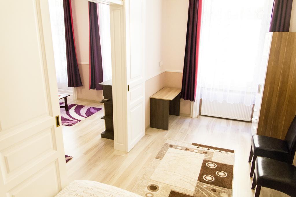 Ferienwohnung Eotvos Apartman Budapest Zimmer foto