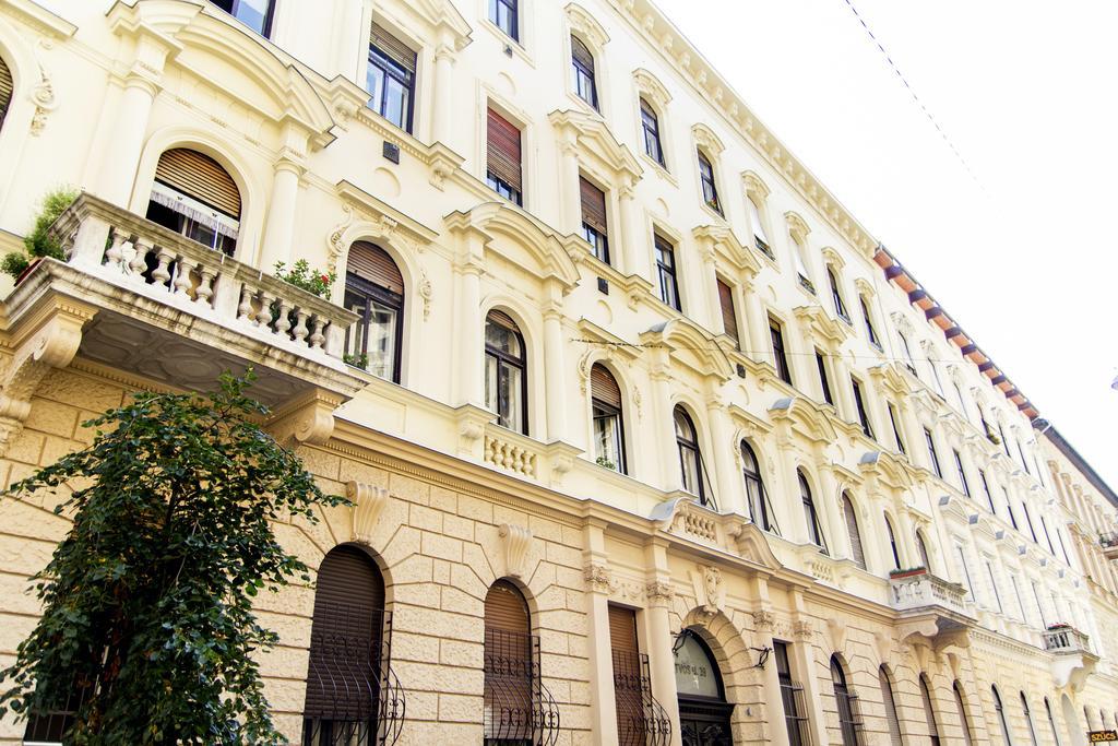 Ferienwohnung Eotvos Apartman Budapest Zimmer foto