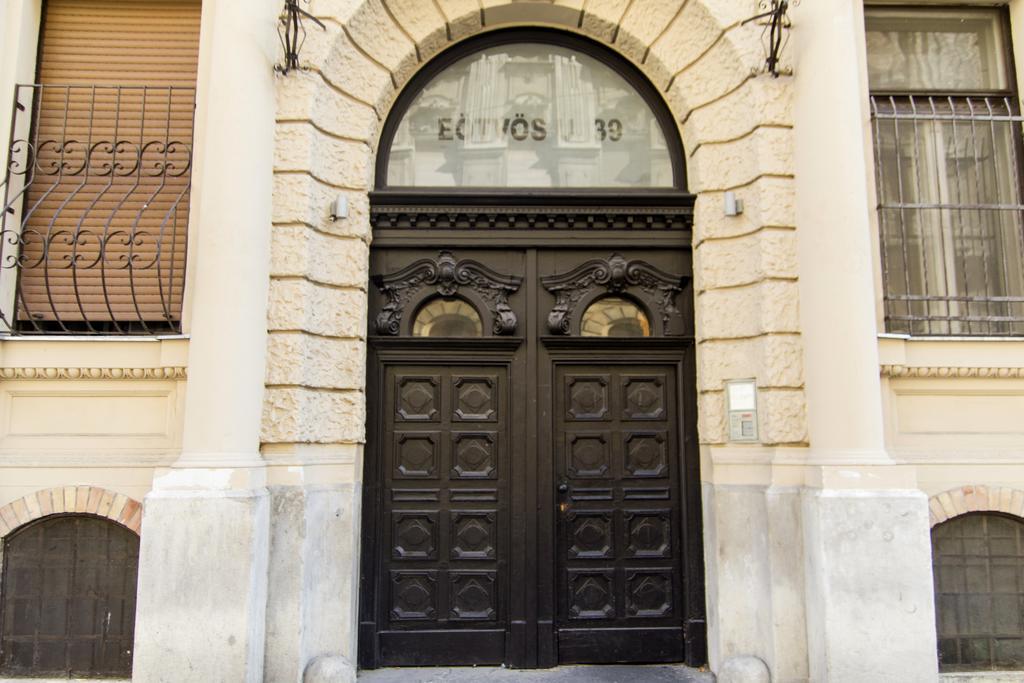 Ferienwohnung Eotvos Apartman Budapest Zimmer foto